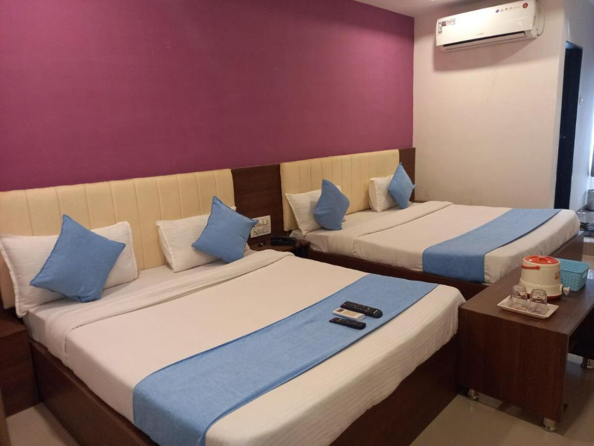 Hotel Nilkanth Inn Halol ภายนอก รูปภาพ